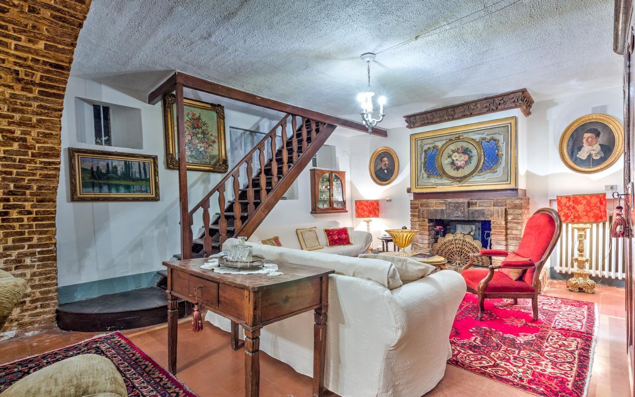 B&B La Residenza Del Poeta Montesicuro 外观 照片