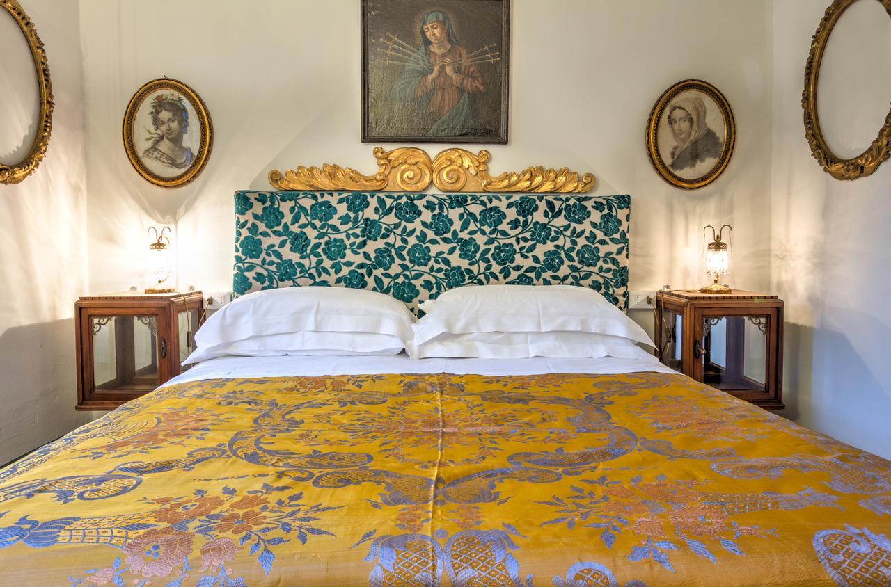 B&B La Residenza Del Poeta Montesicuro 外观 照片