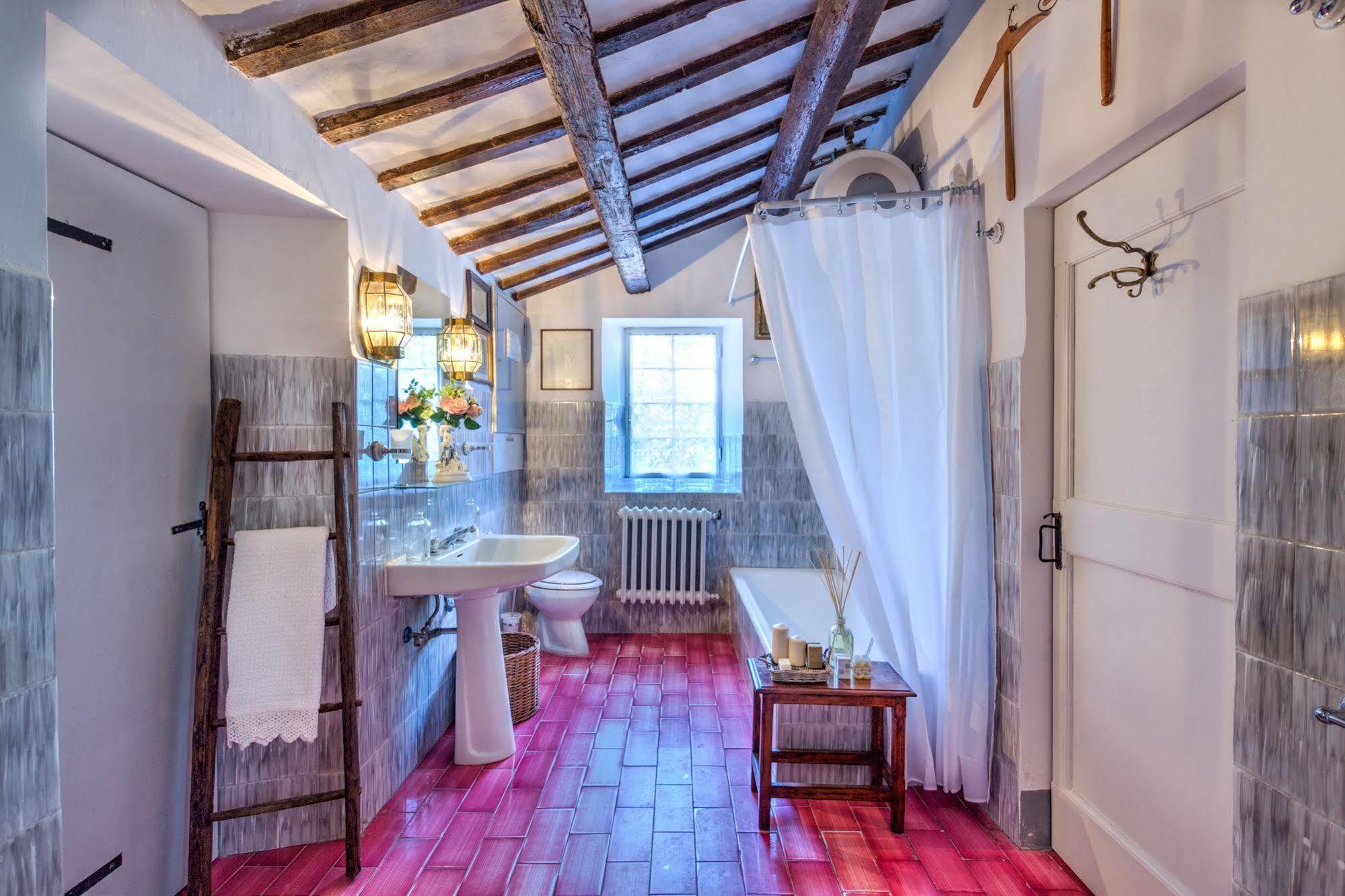 B&B La Residenza Del Poeta Montesicuro 外观 照片